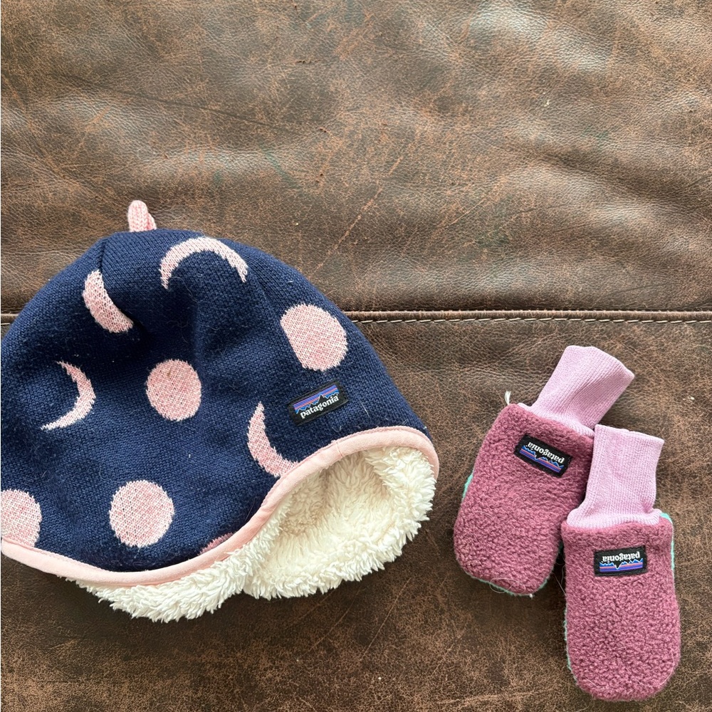 Patagonia Kids' Moon and Polka Dot Beanie with Mittens